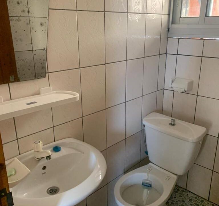 Chambre moderne à louer à makepe misoke secteur résidentiel6